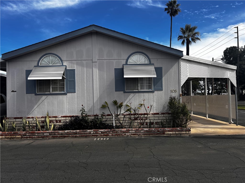 3929 West 5th St Unit 108