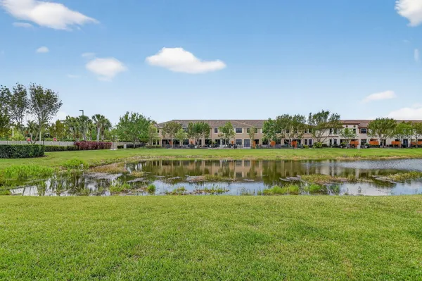 $3,400 | 10457 Wellington Parc Drive, Wellington, FL 33449