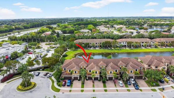 $3,400 | 10457 Wellington Parc Drive, Wellington, FL 33449