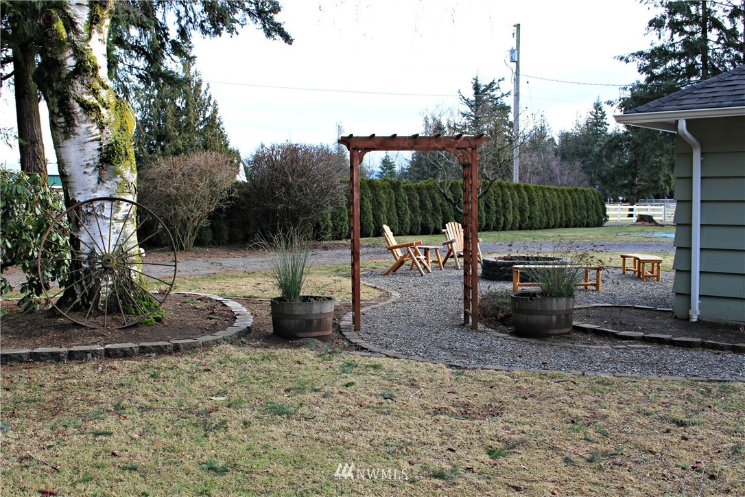 575 Loomis Trail Road Lynden, WA 98264 - Photo 5 of 24