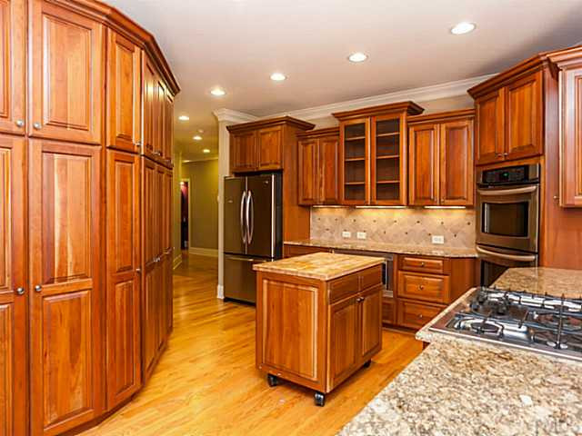1853 Torrington Street Raleigh, NC 27615 - Photo 11 of 25 Kitchen