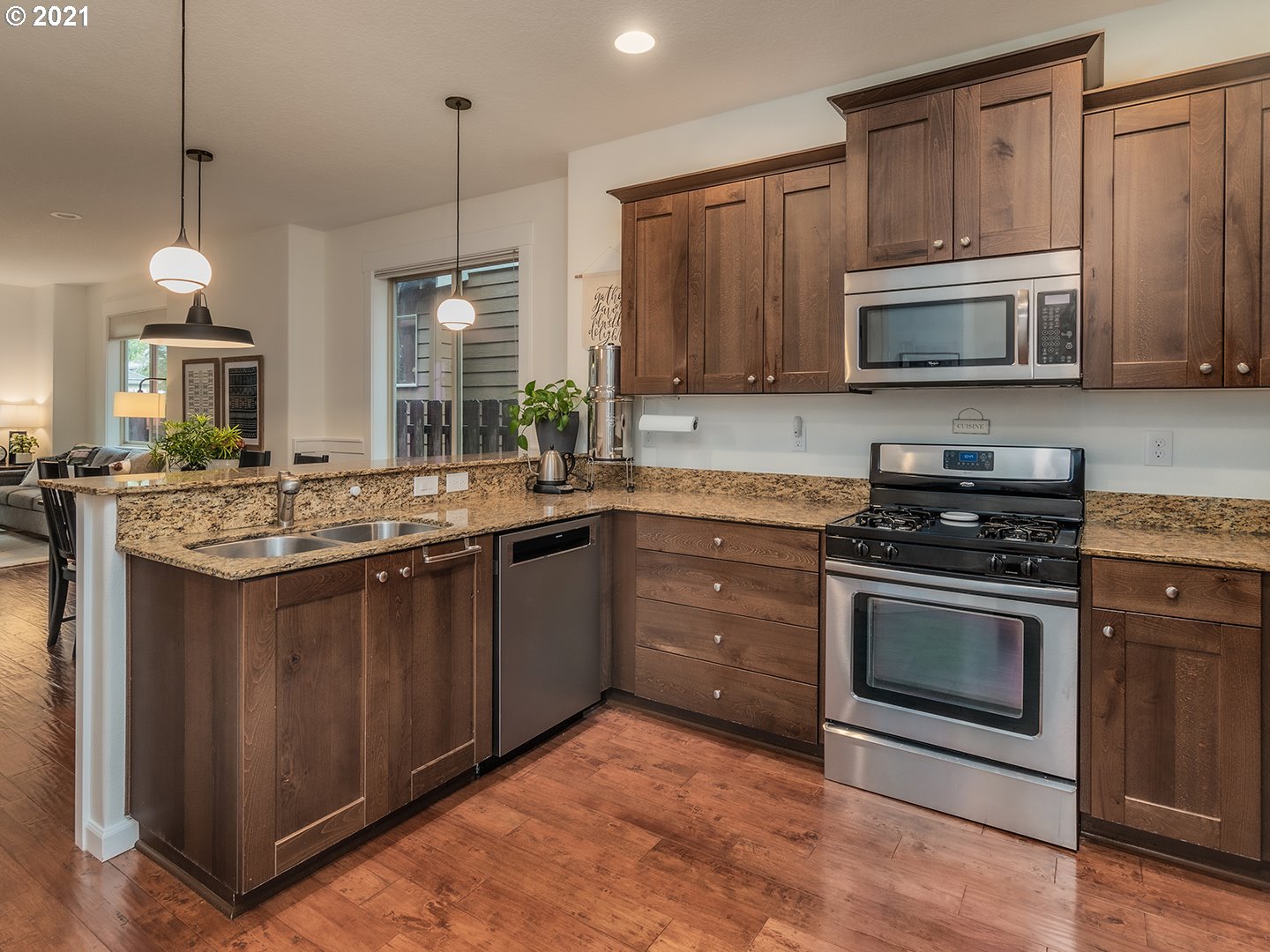 4430 Northeast 77th Avenue Portland, OR 97218 - Photo 13 of 31