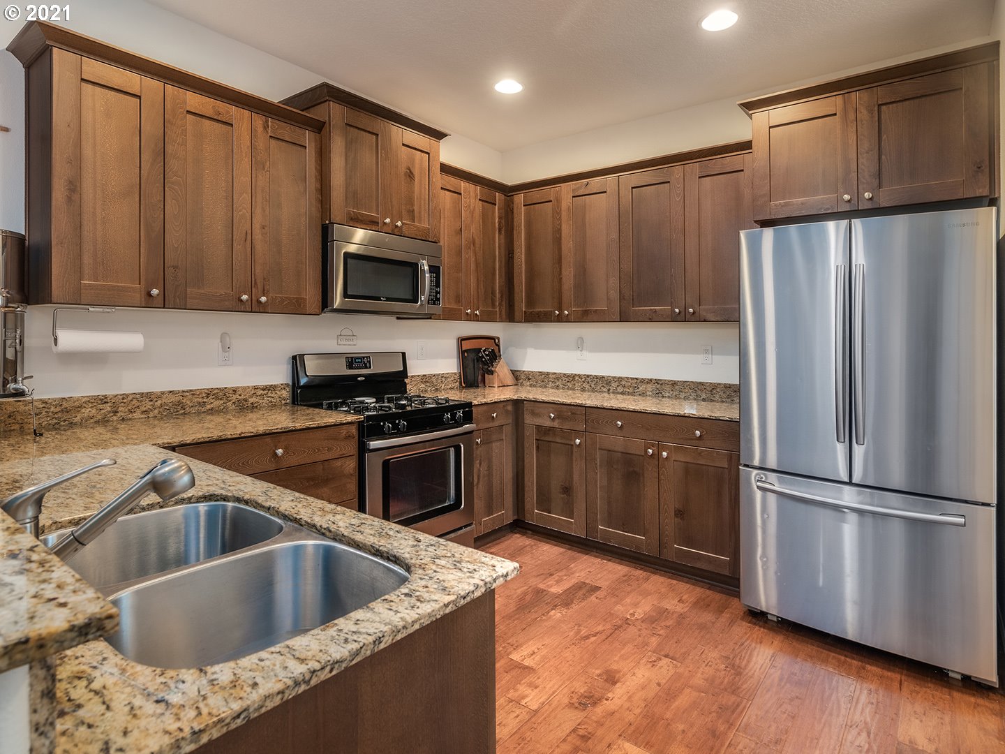 4430 Northeast 77th Avenue Portland, OR 97218 - Photo 15 of 31