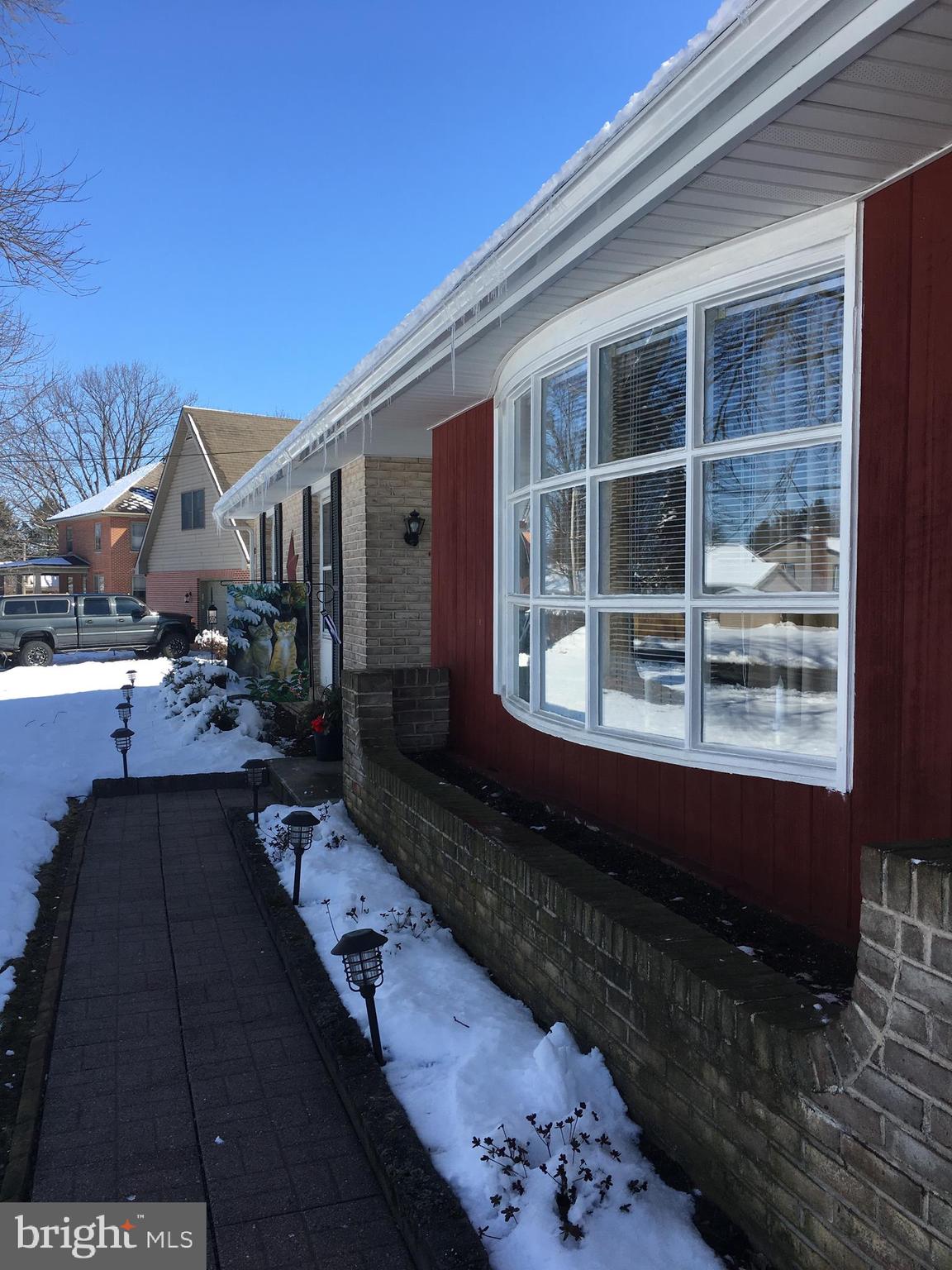 5 Green Acre Road Lititz, PA 17543 - Photo 4 of 19