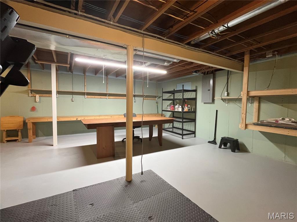 6428 Kathy Drive High Ridge, MO 63049 - Photo 18 of 37