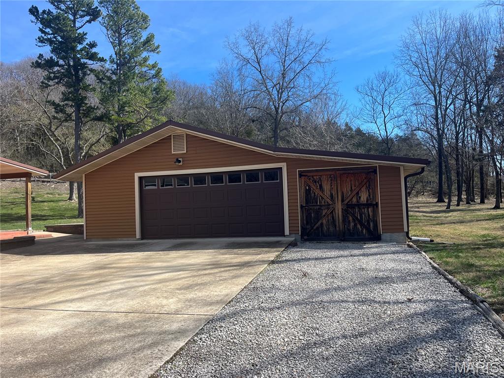 6428 Kathy Drive High Ridge, MO 63049 - Photo 21 of 37
