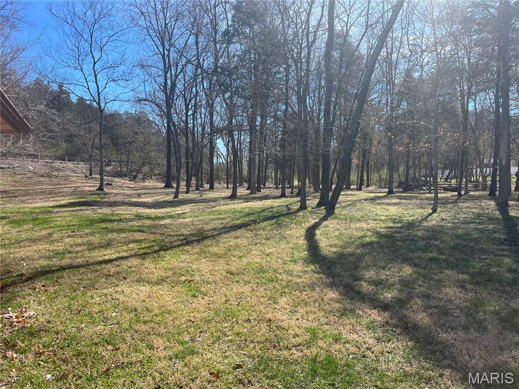 6428 Kathy Drive High Ridge, MO 63049 - Photo 22 of 37