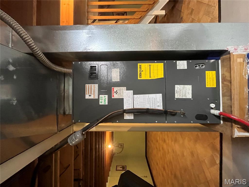 6428 Kathy Drive High Ridge, MO 63049 - Photo 32 of 37