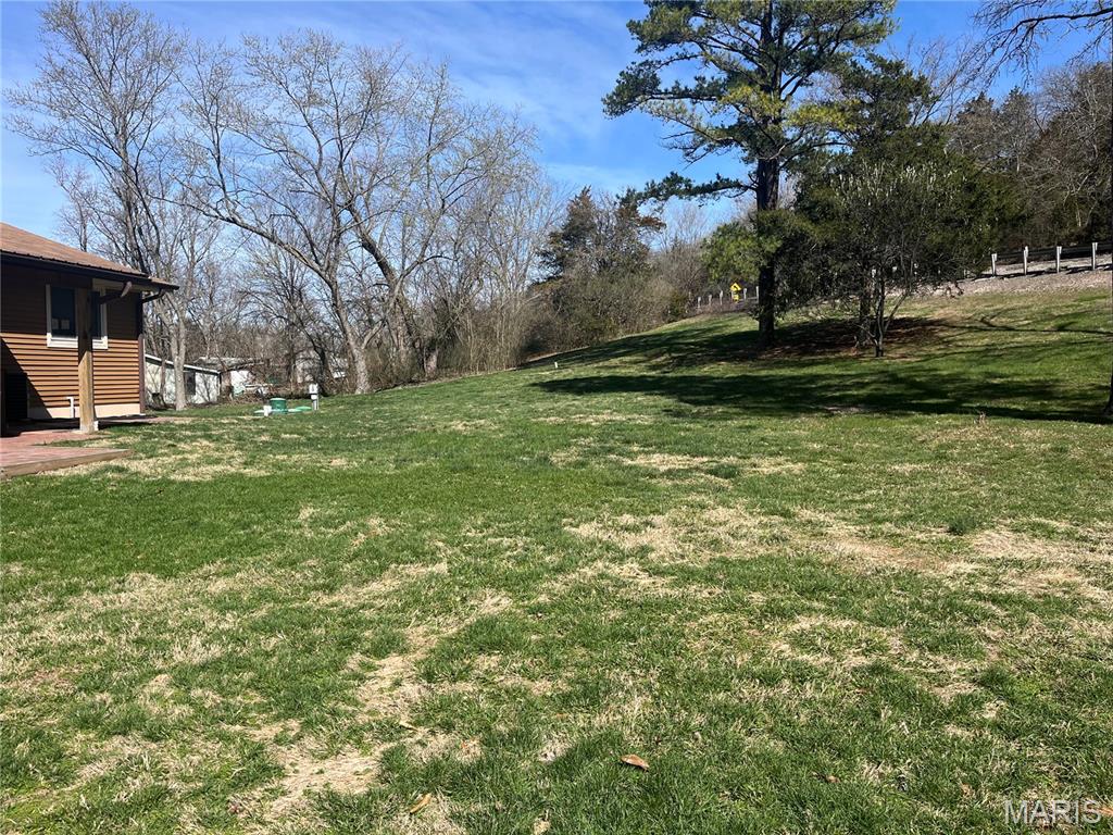 6428 Kathy Drive High Ridge, MO 63049 - Photo 33 of 37