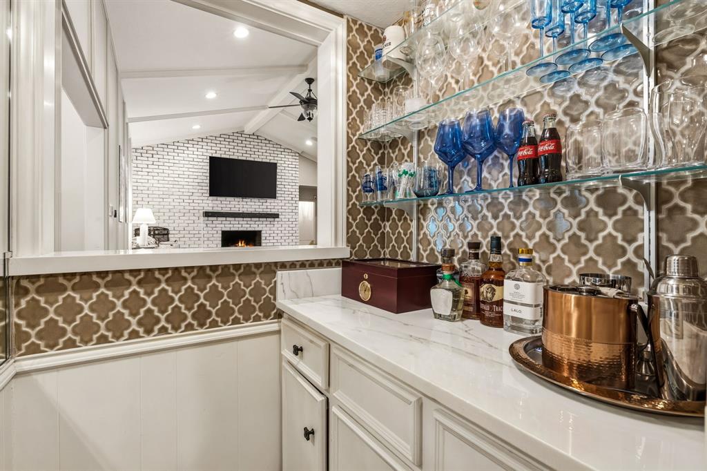 7210 Meadow Road Dallas, TX 75230 - Photo 11 of 31 Gallery Image 11
