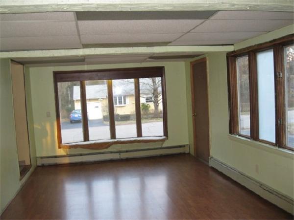 4 Cynthia Road Canton, MA 02021 - Photo 5 of 6 Gallery Image 5