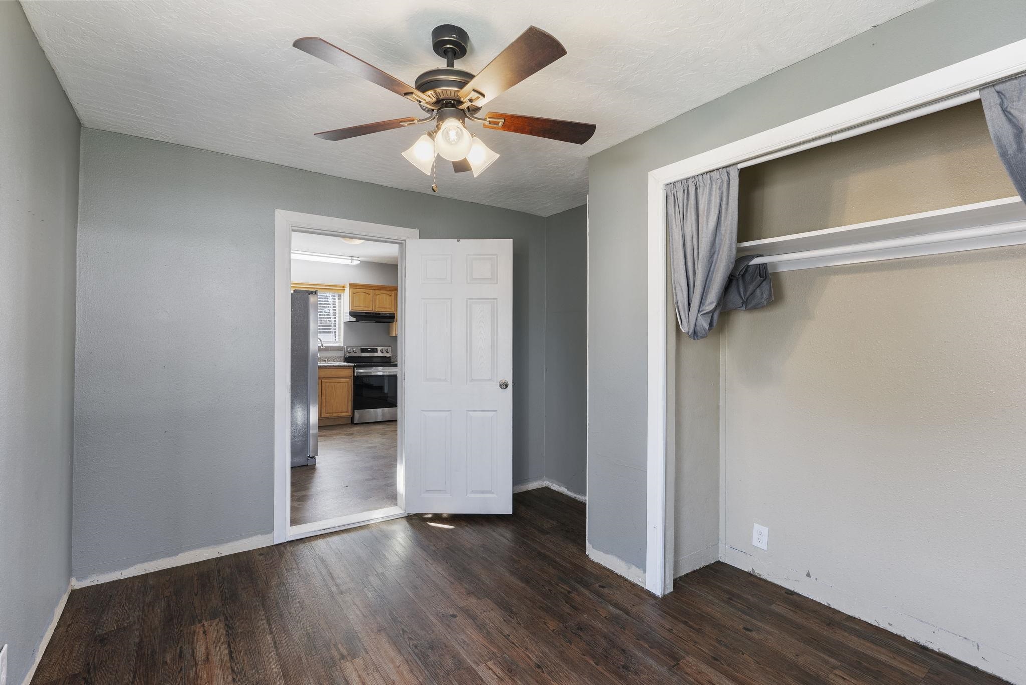 4403 East Colbert Road Colbert, WA 99005 - Photo 13 of 27