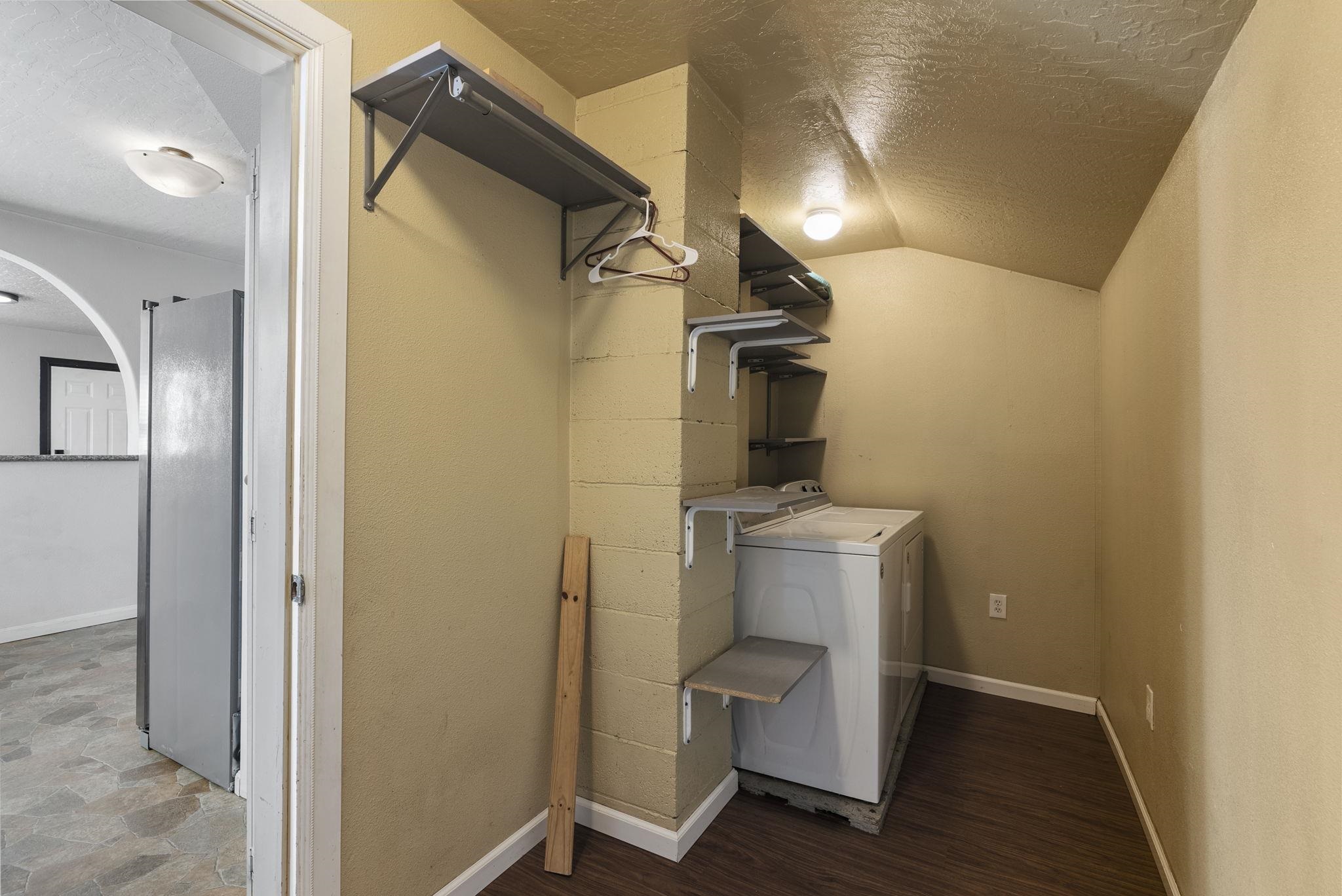 4403 East Colbert Road Colbert, WA 99005 - Photo 14 of 27