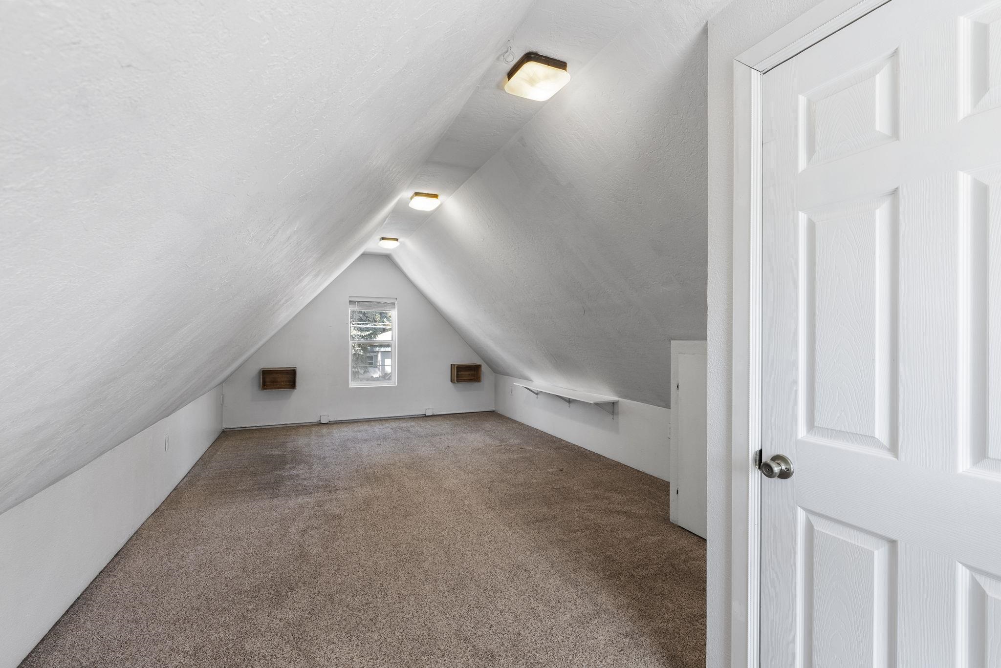 4403 East Colbert Road Colbert, WA 99005 - Photo 17 of 27
