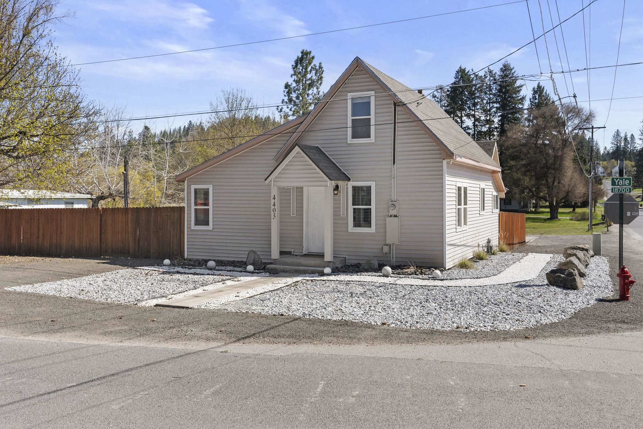 4403 East Colbert Road Colbert, WA 99005 - Photo 2 of 27
