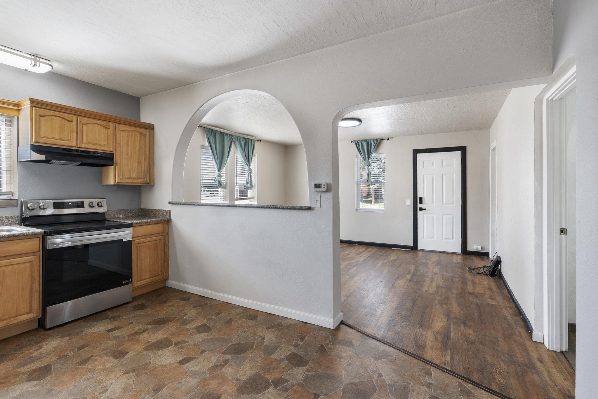 4403 East Colbert Road Colbert, WA 99005 - Photo 6 of 27