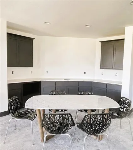 $1,049,000 | 22659 West 87th Street, Lenexa, KS 66227