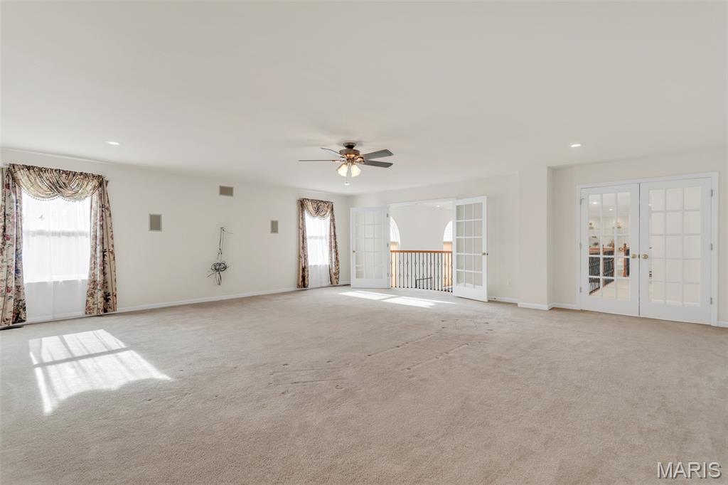 4036 Portland Ridge Drive Florissant, MO 63034 - Photo 24 of 38