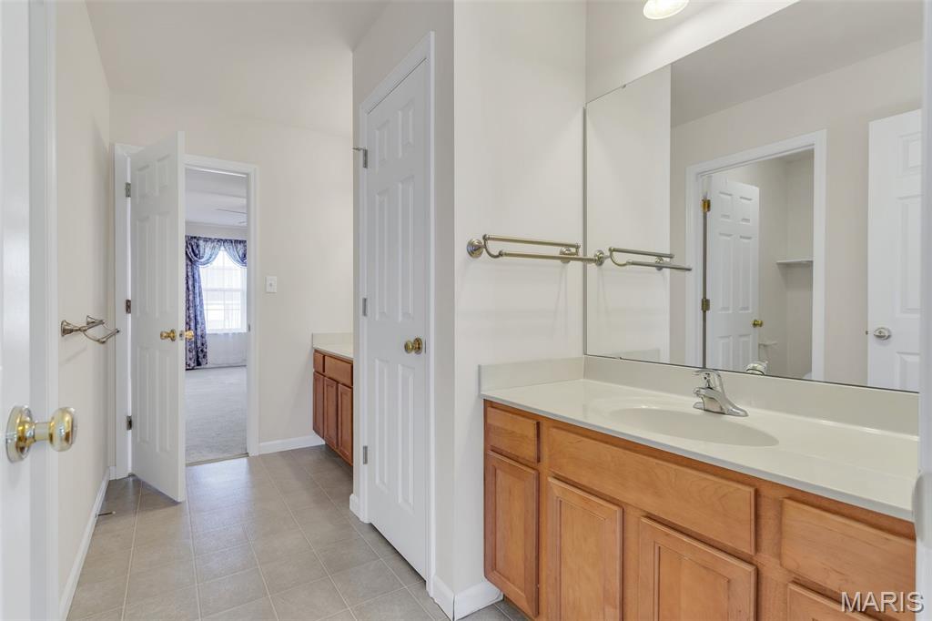 4036 Portland Ridge Drive Florissant, MO 63034 - Photo 27 of 38