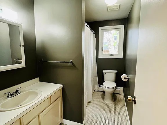 23 Butler Street Newport, RI 02840 - Photo 13 of 18