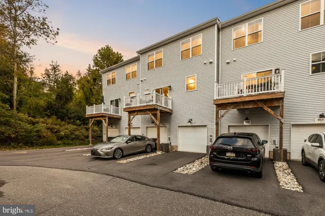 $499,999 | 958 Skylar Court, Phoenixville, PA 19460