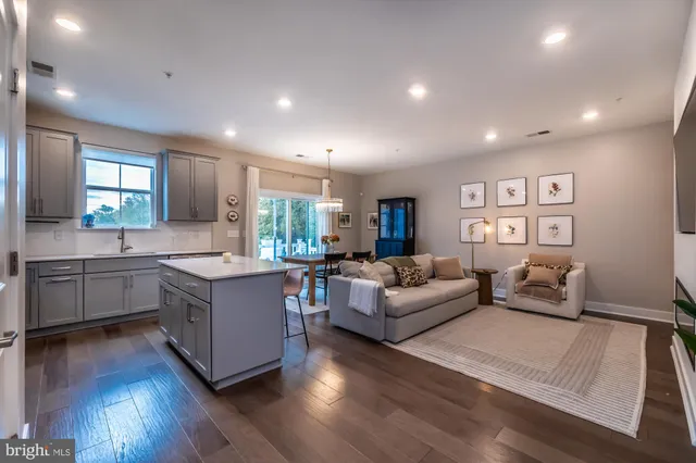 $499,999 | 958 Skylar Court, Phoenixville, PA 19460