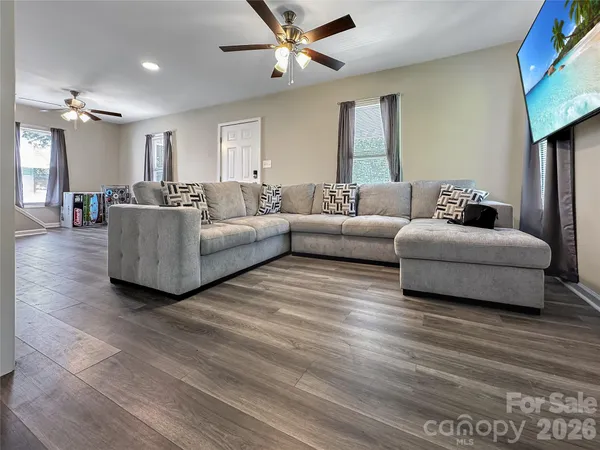 $289,999 | 1909 Glenwood Street, Kannapolis, NC 28083