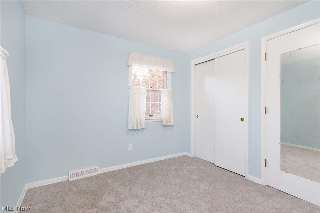 38976 Butternut Ridge Road Elyria, OH 44035 - Photo 17 of 34 Gallery Image 17