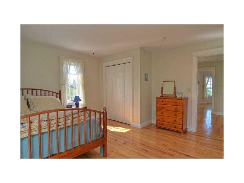 116 Two Lights Road Cape Elizabeth, ME 04107 - Photo 22 of 30 Bedroom.