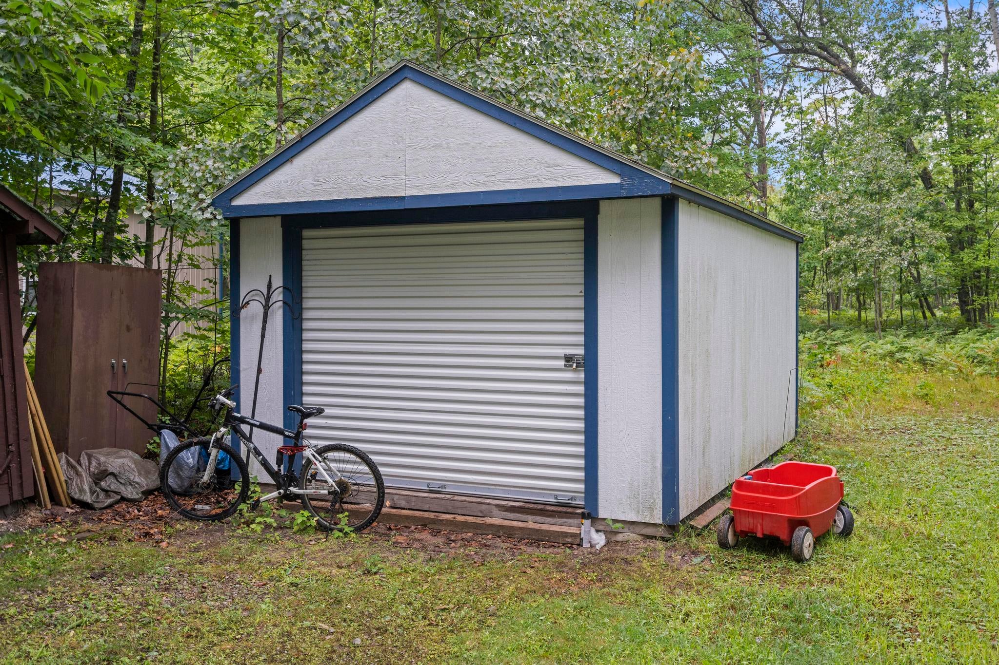 4928 Wilson Road Indian River, MI 49749 - Photo 13 of 16 Gallery Image 13