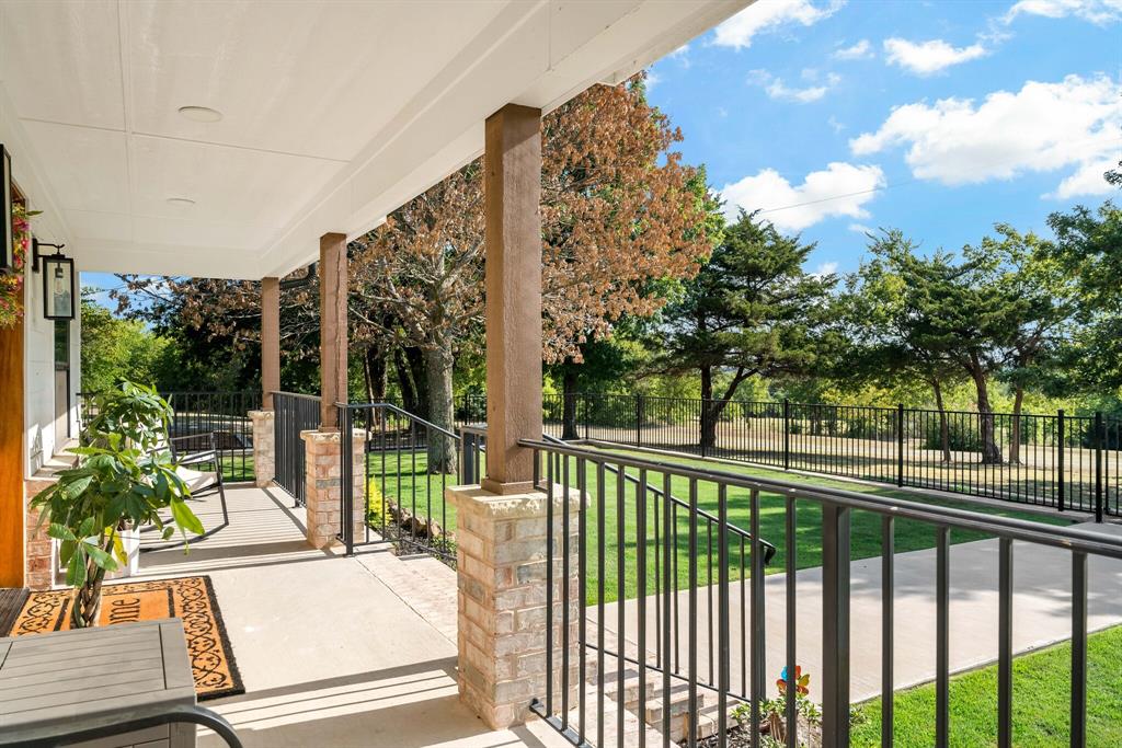 209 Mary Fitch Road Sherman, TX 75090 - Photo 8 of 28