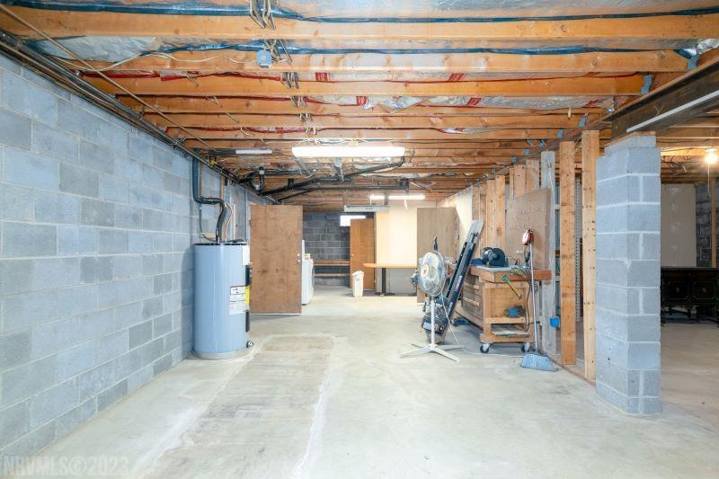 719 Mercer Road Rich Creek, VA 24147 - Photo 20 of 28 Gallery Image 20
