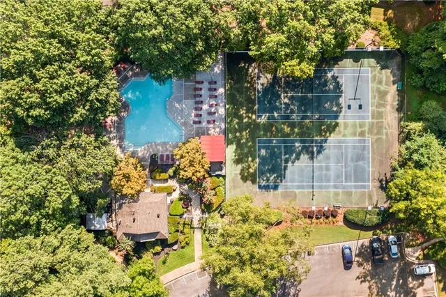 $299,900 | 4042 Whitehall Way, Alpharetta, GA 30004