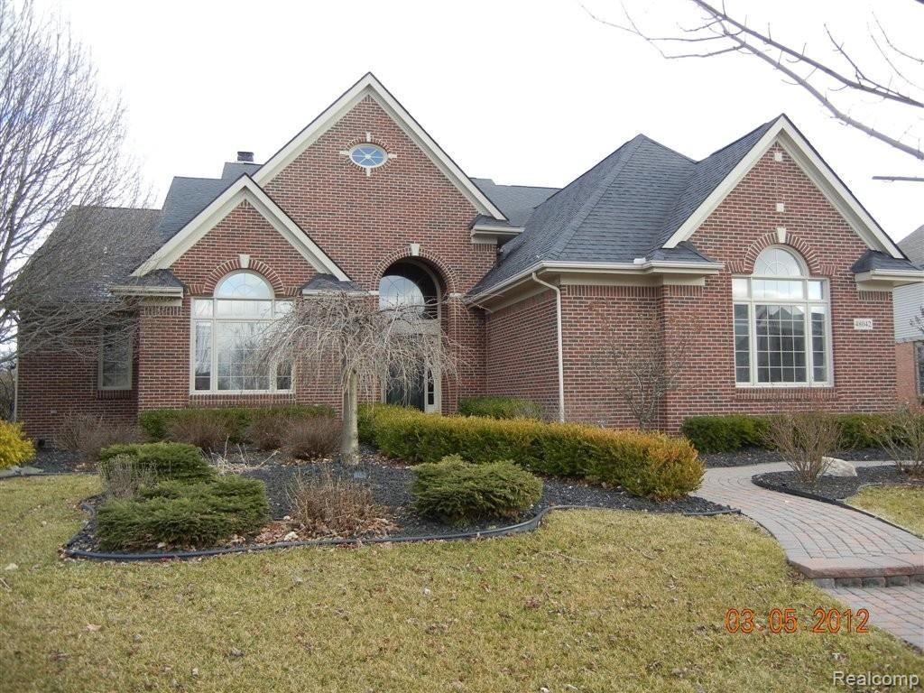 48042 Inveraray Road Canton, MI 48188 - Photo 1 of 25 Welcome Home!.jpg