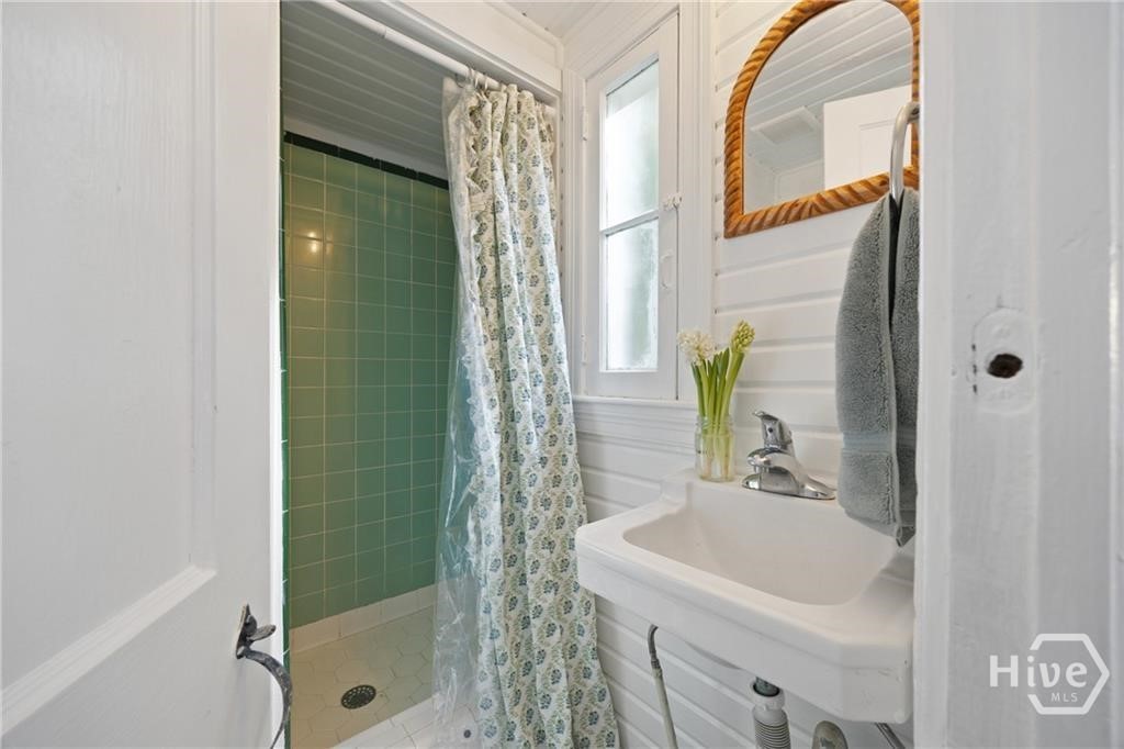 723 East 50th Street Savannah, GA 31405 - Photo 25 of 32