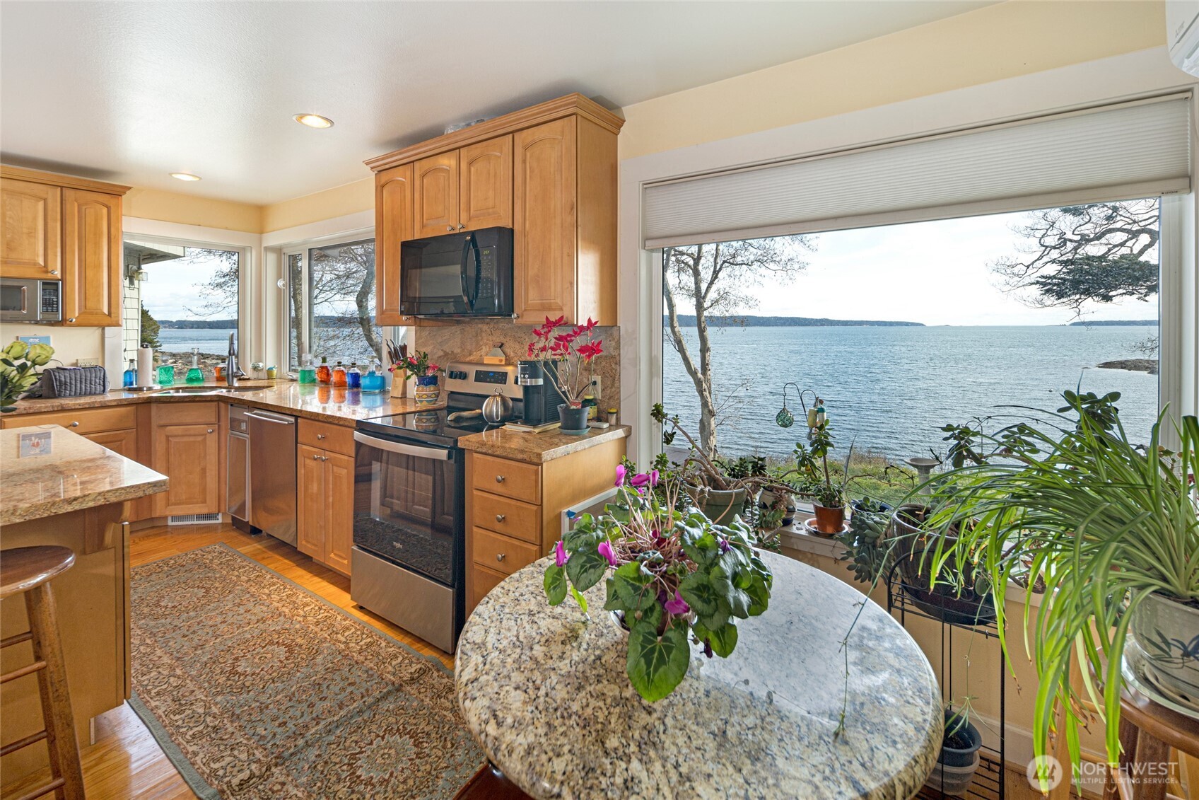 3073 Pear Point Road Friday Harbor, WA 98250 - Photo 25 of 38 Gallery Image 25