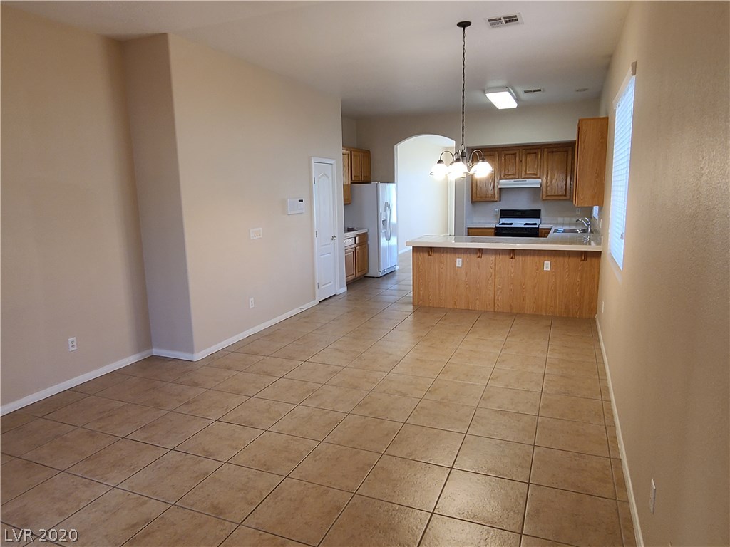 188 Verde Ridge Court Henderson, NV 89012 - Photo 10 of 24 Gallery Image 10