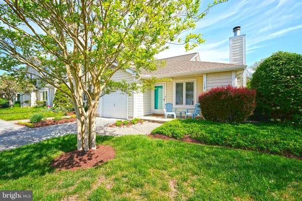 $389,900 | 112 Lakeside Drive, Lewes, DE 19958