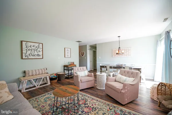 $389,900 | 112 Lakeside Drive, Lewes, DE 19958