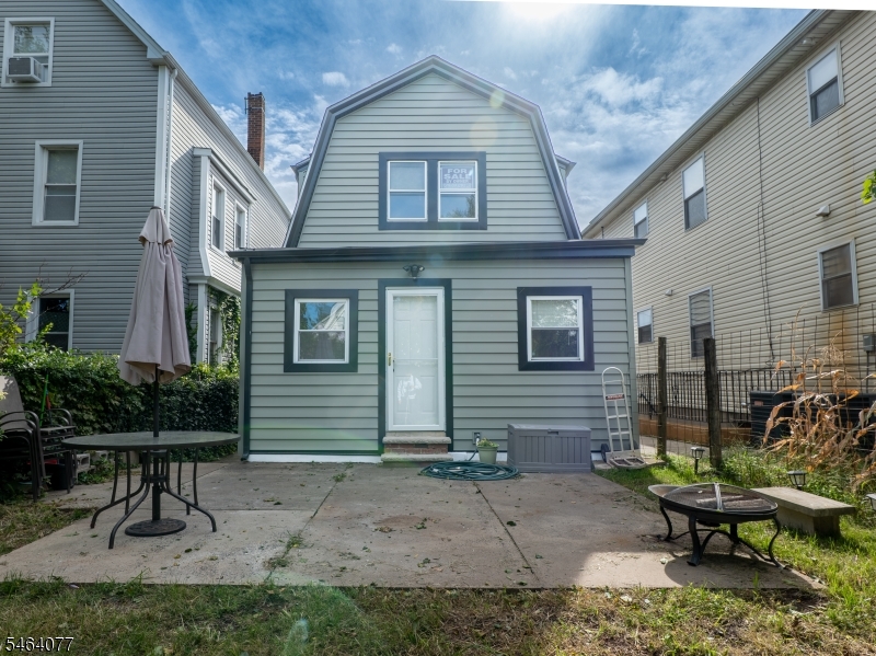 357 Ridgewood Avenue Newark, NJ 07112 - Photo 32 of 33 Gallery Image 32