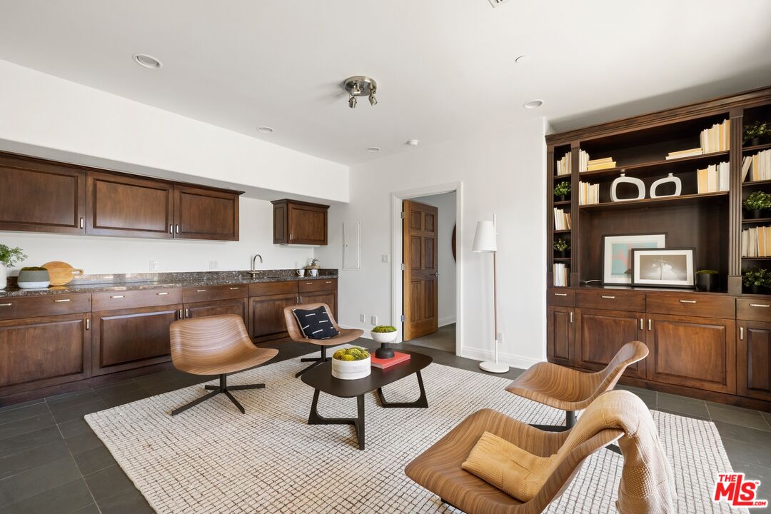 1939 Stradella Road Los Angeles, CA 90077 - Photo 24 of 36