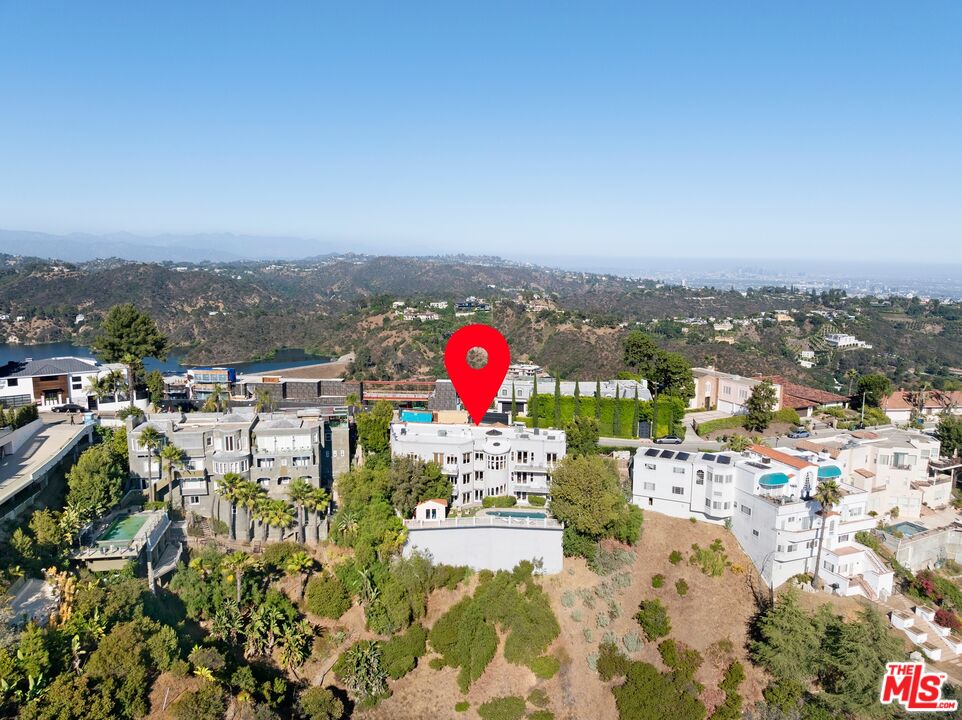 1939 Stradella Road Los Angeles, CA 90077 - Photo 36 of 36