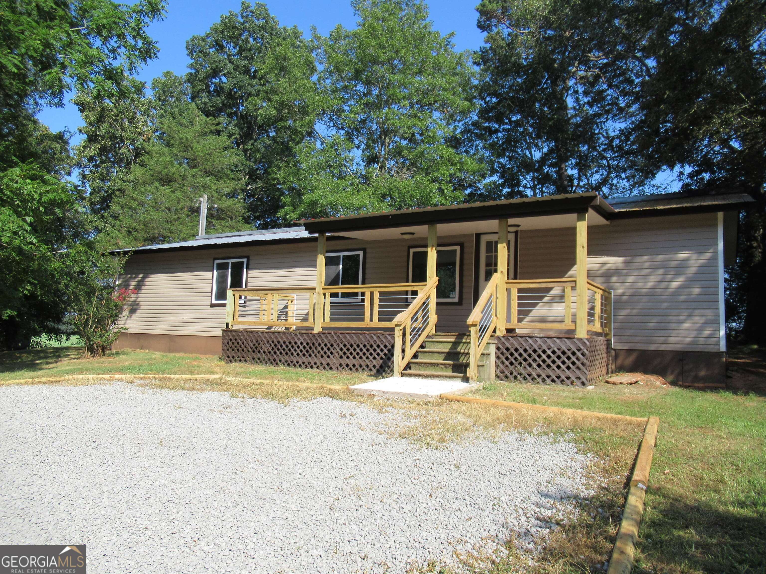 1379 Sam Craven Road Cleveland, GA 30528 - Photo 3 of 34 Gallery Image 3
