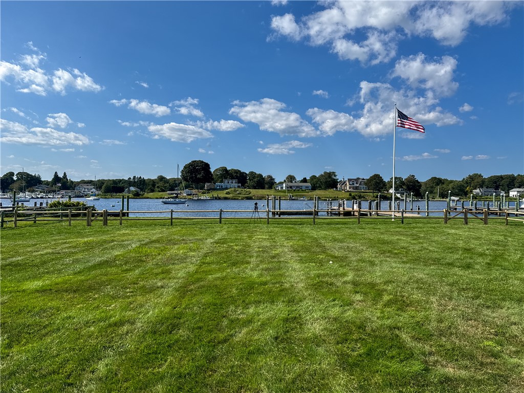 39 Avondale Road Westerly, RI 02891 - Photo 29 of 36