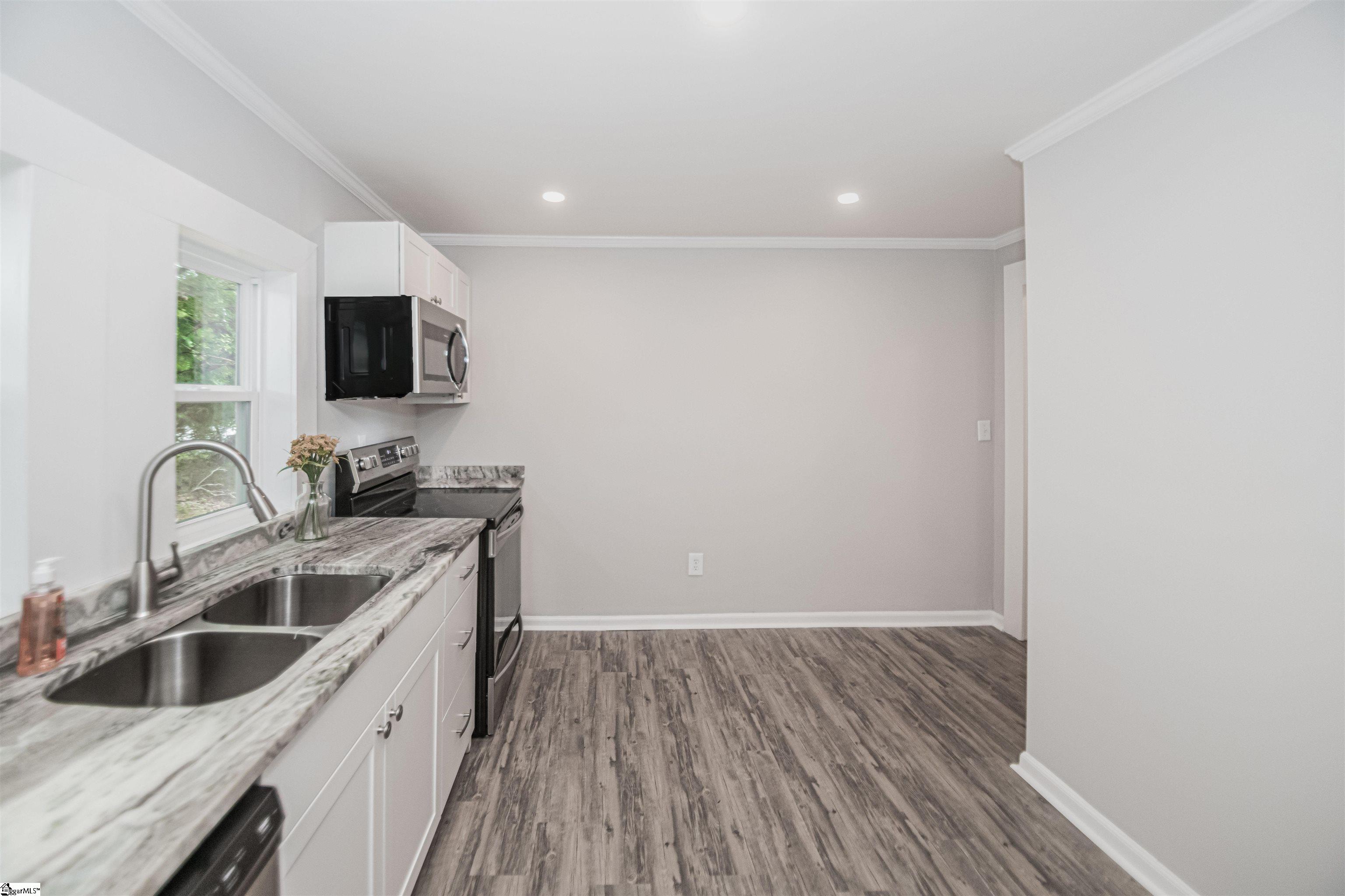 1011 Williamston Road Anderson, SC 29621 - Photo 17 of 34 Gallery Image 17