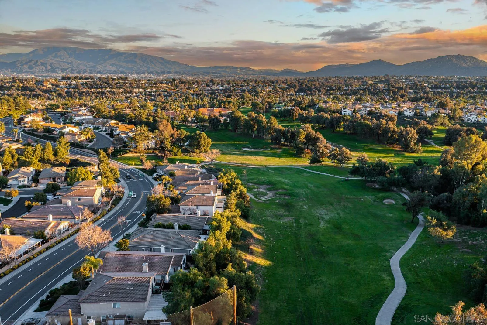 41453 Temeku Drive Temecula, CA 92591 - Photo 32 of 34 an aerial view of residential building and lake