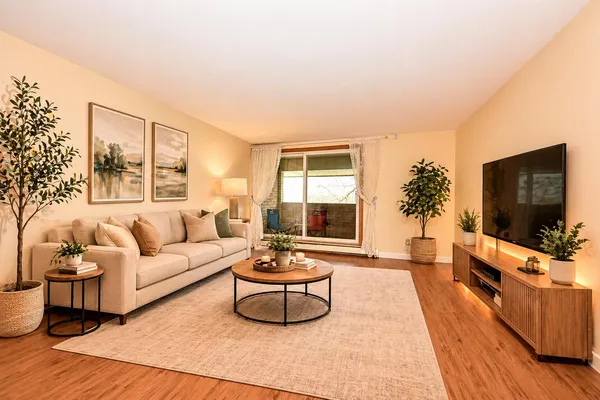 $137,900 | 11937 West Appleton Avenue, Unit 13, Milwaukee, WI 53224