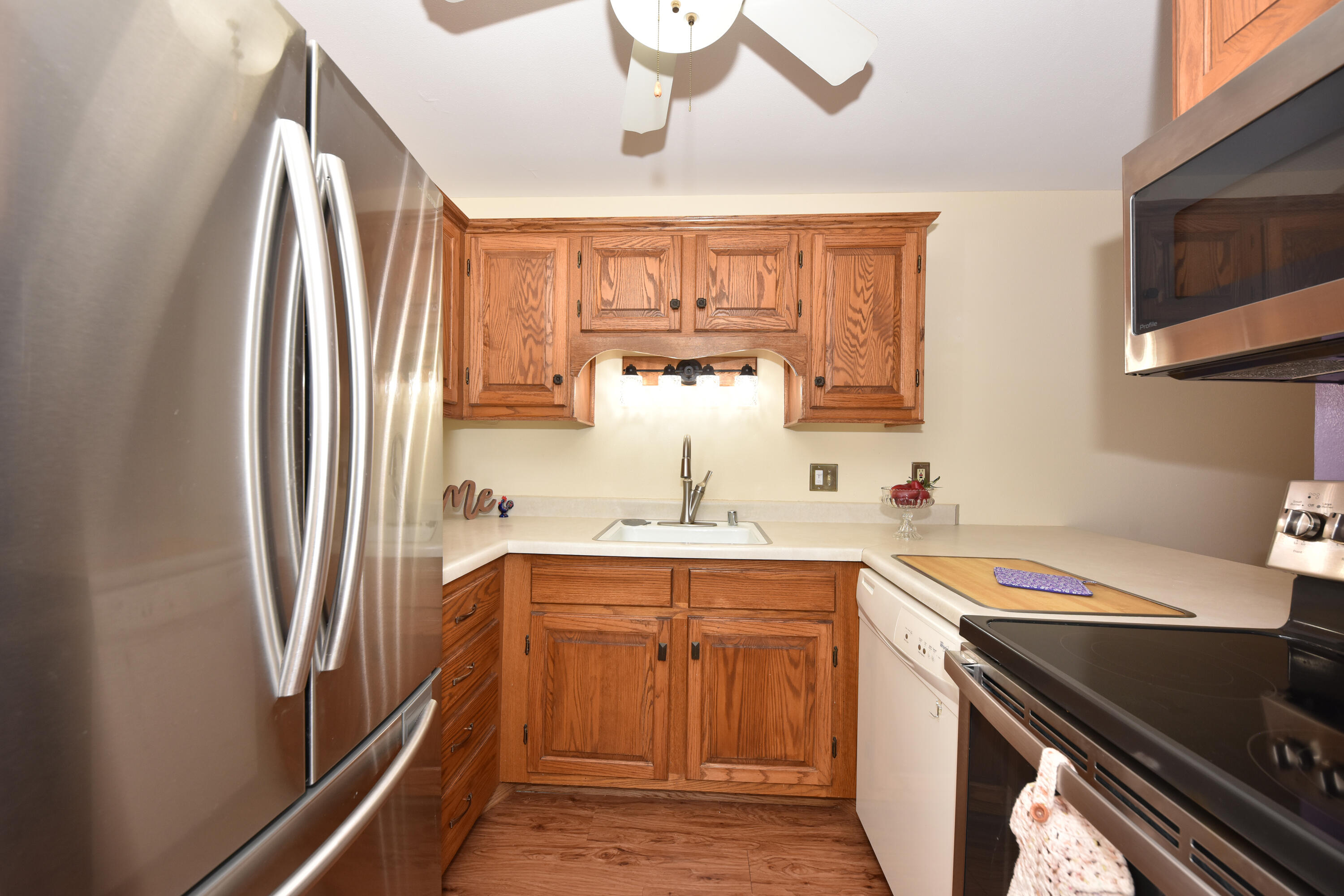 11937 West Appleton Avenue, Unit 13 Milwaukee, WI 53224 - Photo 5 of 43 EUP_1474