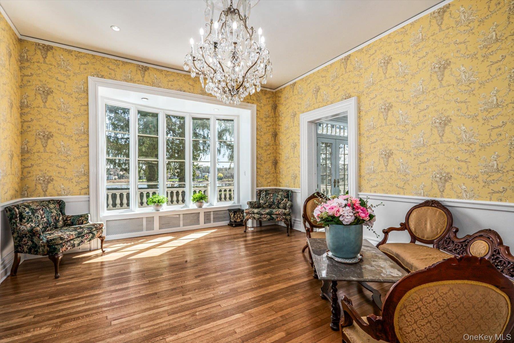 365 East Shore Road Kings Point, NY 11023 - Photo 18 of 44