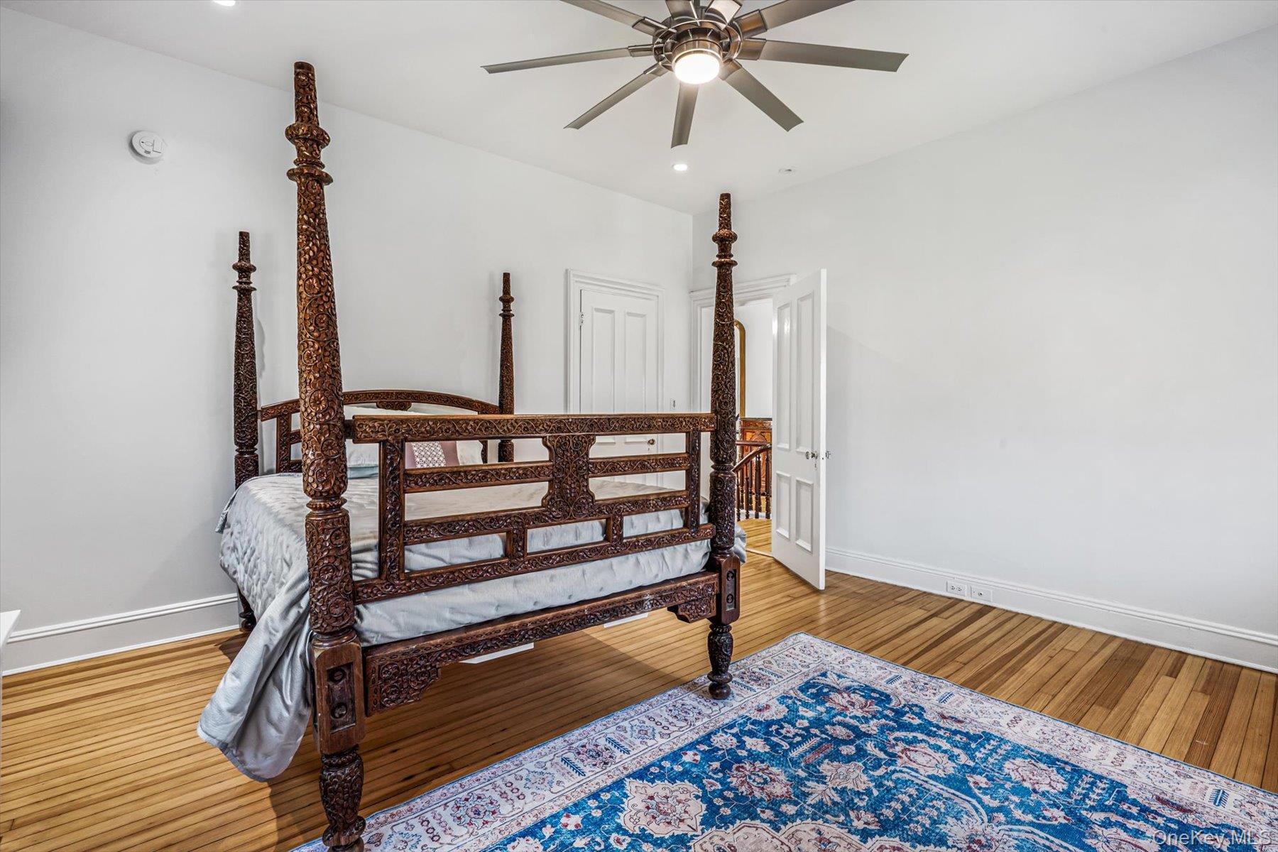 365 East Shore Road Kings Point, NY 11023 - Photo 30 of 44